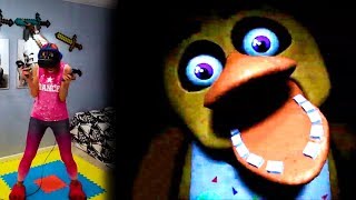 Мама и  ФНАФ - Первая ночь FNAF VR Help Wanted