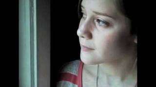 Allison Taylor sings "Style"