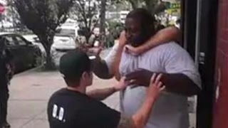 NYPD 'Chokehold' Death Raises Questions Over Use of Force