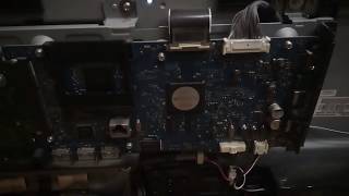 Телевизор Sony KDL-42W817B в разборе