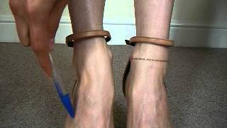 Veiny feet in high heels
