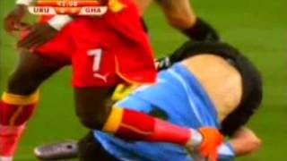 Luego dicen que los Uruguayos pegan O.o / URU vS GHANA