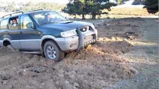 Nissan Terrano 2.7 tdi balçıkla imtihan