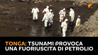 #Tonga: lo tsunami provoca una fuoriuscita di petrolio su una spiaggia in #Perù
