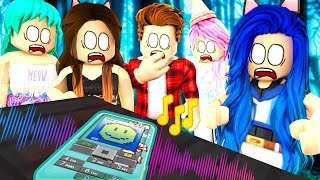 THE CREEPY CALLER...? READING ROBLOX SCARY STORIES!