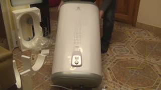 Бойлер ELECTROLUX EWH 80 Royal