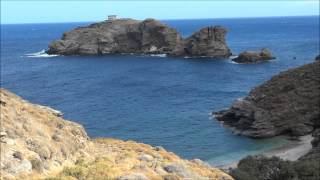 Άνδρος. Η βραχονησίδα κι η παραλία της Θεοτόκου. Andros Island Greece. Theotokos islet and beach