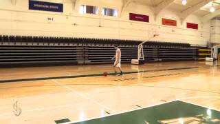 Sacramento State's Dylan Garrity makes 3/4 court shot again