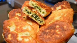Жареные пирожки с яйцом, луком и зеленью. Секрет вкусной начинки.