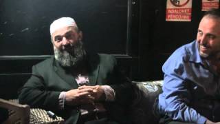 A lejohet me hy në WC me telefon? (sepse në tel kemi mburojen, Kuranin etj) - Hoxhë Ferid Selimi