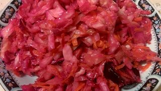 Капуста квашеная со свеклой и сельдереем