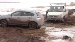 Peugeot 4008 танк