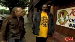 Larry King and Snoop Dogg Visit Roscoe's