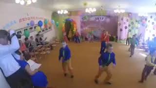 Выход выпускников детского сада (2016-17 учебный год)