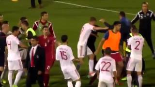 Lorik Cana duke goditur tifozin Serb!