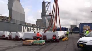 Transport to energy-friendly waste plant in China