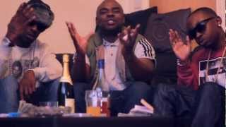 DIZ DANGLEZ - TRAPPIN ARD (FEAT REEMO & MULTIPLE SKILLZ) (OFFICIAL VIDEO) (LDM MEDIA)