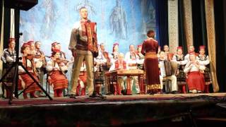 Ансамбль пісні і танцю " ВЕРХОВИНА" , соліст Роман Локатир -  "Марічка"
