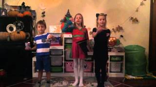Детская песенка на английском языке про Хеллоуин Тrick or treat Song for kids