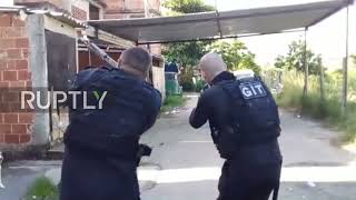 Brazil: Rio de Janeiro deploys 1,200 police to "regain" control of favelas