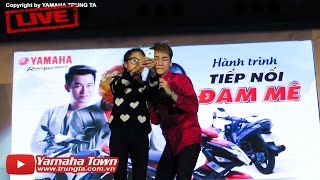 Fan bật khóc chạy lên sân khấu Tặng hoa và Chụp ảnh cùng Sơn Tùng M-TP ♥