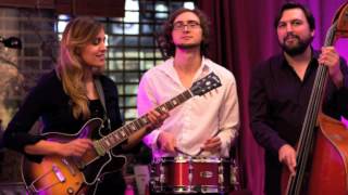 Jazztunes - Isn't she lovely