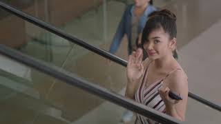 THE GIRL WITH ONE ANGLE