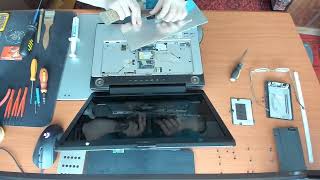 Disassembly Toshiba Satellite A200 1YW PSAE3E 05X01VRU