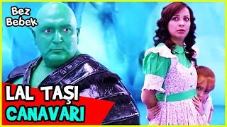 NANA VE YAĞMUR TAŞI KORUYAN CANAVARLA KARŞILAŞIYOR - Bez Bebek 73. Bölüm