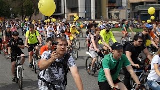 Велопарад в Москве / Bike parade in Moscow