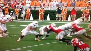 Georgia BIG hit on Tennessee quarterback