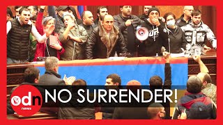 Nagorno-Karabakh: Anger in Armenia as PM Signs Peace Agreement