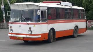 LAZ 695R
