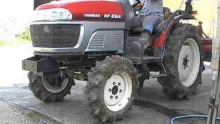 Farmer's Tractor YANMAR EF224