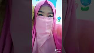 Viral!!!jilbab tapi......