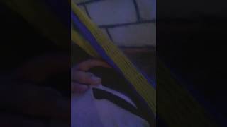 Niño que canta genital
