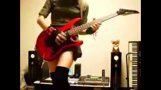Японка играет на электрогитаре (Riot / Thundersteel)