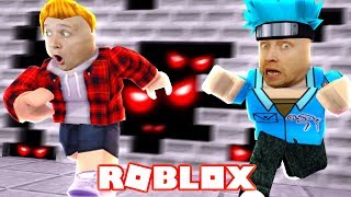 УБЕГАЕМ от СТЕНЫ ЧЕЛЛЕНДЖ ИСПЫТАНИЕ в ROBLOX вместе с DAMON и FFGTV Новый и веселый Игровой летсплей