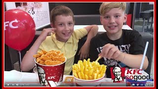 ВЛОГ: ОБЖИРАЕМСЯ С БРАТОМ В КФС ! Славный Обзор KFC CHALLENGE VLOG