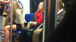 Drunk Girl Metro Barcelona 2/2