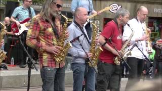 Baker Street Sax Attack!