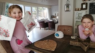 Fredagsslik & hamster hygge ??????Sanne bliver bidt ?