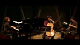 Bir Şeyin Hikayesi - Ayşe Tütüncü Üçlüsü / Trio - The Story of Something