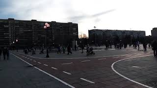У Тюменского драмтеатра заработал сухой фонтан 13.05.2018