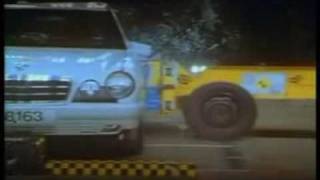 Crash test (side impact) Mercedes E Class w210