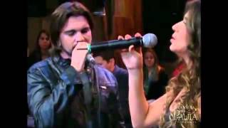 Paula Fernandes e Juanes no Altas Horas - Hoy Me Voy - 14-07-2012