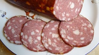 Московская варено-копченая колбаса.