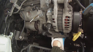 Замена заднего подшипника генератора. KIA Sorento 2004