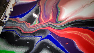 pintando con la técnica  Pouring...desde Asturias
