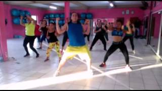 Yericks D ft Tu papa - Ella quiere